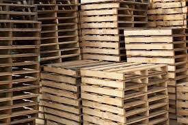 Wooden Pallet Uses, Sizes, Types & Safety (Free Guide) - RollPallet UK