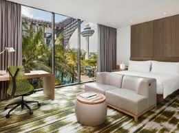 10 best hotels near m a c singapore