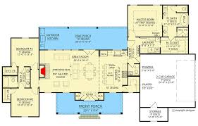 Split Bedroom Modern Farmhouse Plan
