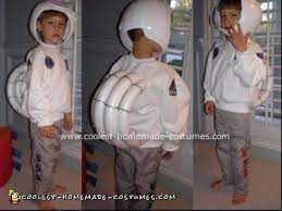 coolest astronaut costume