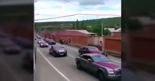 974 ნახვა დეკემბერი 16, 2008. Video Of The Wedding Convoy Of Ramzan Kadyrov S Nephew