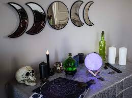 Black Magic Witch Moon Mirror