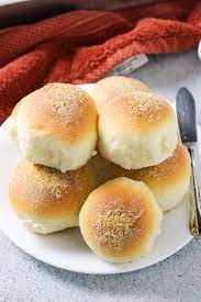 pandesal filipino bread rolls