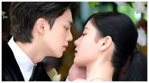 kim yoo jung s cute reaction to kiss