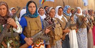 Risultati immagini per tutti insieme appassionatamente donne orgia