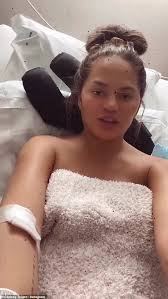 Chrissy teigen's short haircuts and hairstyles, chrissy teigen 34 has been rocking the same long brown hair with light blonde highlights for the past few years but she only s that december. Chrissy Teigen Tweets Her Relief At Hearing Her Baby S Heartbeat After Discovering Huge Clot Daily Mail Online
