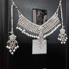 affordable indian necklace