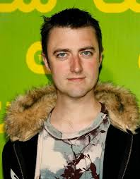Actor Sean Gunn arrives to The CW Network Winter TCA Party at the Ritz-Carlton Huntington Hotel on January 19, 2007 in Pasadena, ... - CW%2B2007%2BWinter%2BTCA%2BParty%2BArrivals%2BmHtl3s9OPcfl