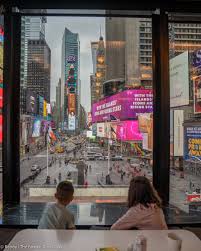 hotel review renaissance new york