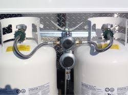 We have the answer for you. Dual Propane Lp Tank Setup 100 Lb For Rv Or Travel Trailer Etrailer Com