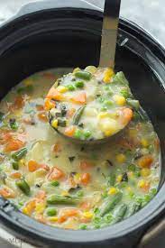 slow cooker creamy vegetable soup with