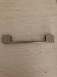 brushed nickel cabinet door handles