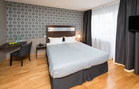 See 573 traveler reviews, 220 candid photos, and great deals for hotel munich inn, ranked #406 of 418 hotels in munich and rated 2.5 of 5 at tripadvisor. Munich Inn Design Hotel In Munchen Hotel De