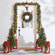 51 christmas door decor ideas to spread