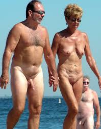 Nudisten beim FKK und Nacktsein - Nude girls on the beach!!! |  MOTHERLESS.COM ™
