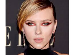 scarlett johansson rocked mysterious