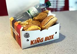 Für burger king gibt es aktuell gutscheine, die bis zum 11. Neu Und Getestet Die King Box Von Burger King