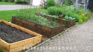 Grow A Front Yard Vegetable Garden With