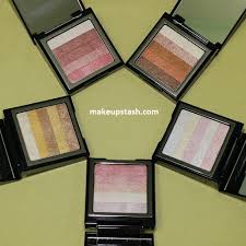 tony moly shimmer lover cubes in 01