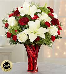 ftd holiday celebrations bouquet in