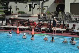 water aerobics cl offers exercise