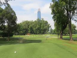 Superbly a sanctuary amid the city center, the beautifully landscaped parkland courses command a panoramic view of the kuala lumpur's skyline and are. The Royal Selangor Golf Club Planet Golf
