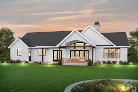 Garage Farmhouse Style House Plans