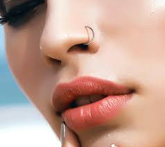An austin bar piercing is performed horizontally through the tip of the nose. What Side Do You Get Your Nose Pierced On If You Re A Girl Miccheck Radio