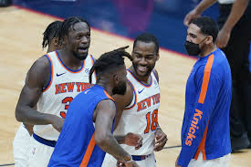 Julius randle leads knicks to win over pelicans us services sector slows slightly in april after record high the biggest part of the u.s. Randle Nets 32 As Knicks Limit Zion Beat Pelicans 116 106