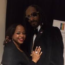 From 2007 to 2009, snoop, his wife and his family starred on their own reality show snoop dogg's father hood have a look at a clip from the show above. Shante Broadus Snoop Dogg S Wife 5 Fast Facts To Know Heavy Com