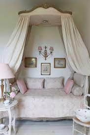 Your Bed With An Eye Catching Canopy
