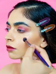 pro makeup courses freelance makeup