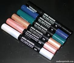 aqua shadows mufe aqua art