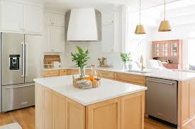 replacing your kitchen cabinets check