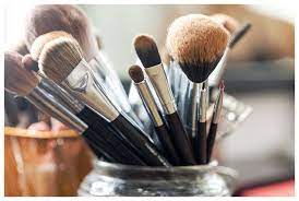 5 affordable makeup brushes under 1000