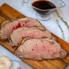 the best new york strip roast with au jus