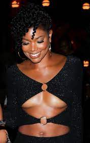 Gabrielle Union - areola-slip and lots of underboob - Other Crap