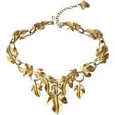golden leaves on a vine drop necklace