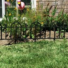 Pure Garden Victorian Fence Lawn Edging