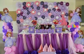 10 premium birthday decorations for a