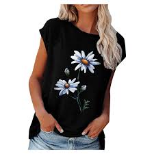 Woman sitting on grass and touching her hat during day. 2021 Summer New O Neck Flower Print Short Sleeved T Shirt Loose Women Niyewoshop