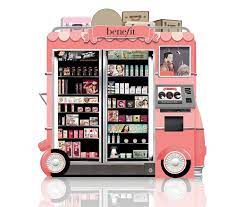 benefit cosmetics glam up and away