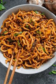stir fried y garlic udon noodles