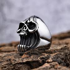 gothic vire skull ring mens