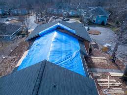 how to tarp a roof in case of emergency
