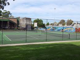 Want to improve your tennis game? Darrel Jackson Tennis Courts Sydney