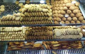 b b bakery and sweets in azad nagar
