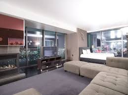 luxury condo on 32nd floor