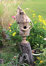 Make A Whimsical Driftwood Birdhouse