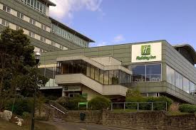 This modern hotel has a quiet location with easy access by bus to the city center, 2 mi away. Holiday Inn Edinburgh Is One Of The Best Places To Stay In Edinburgh